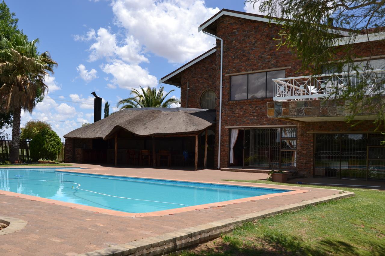 Krige Lodge B&B Bloemfontein Exteriér fotografie